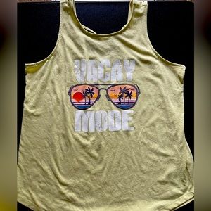 Maurice’s large tank vacay mode